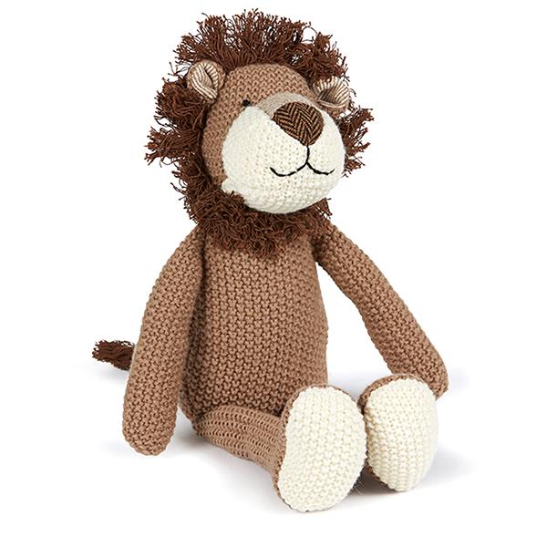 Hunter The Lion