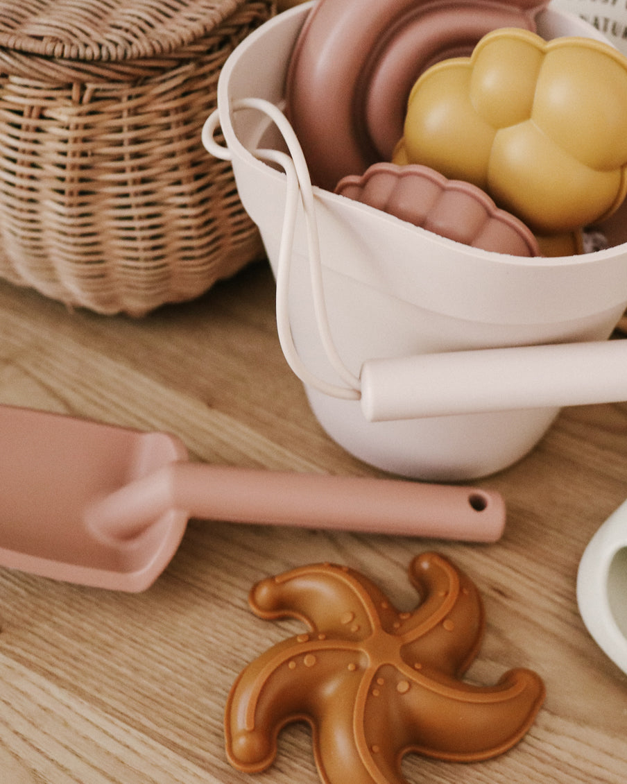 Bendy Bucket Set